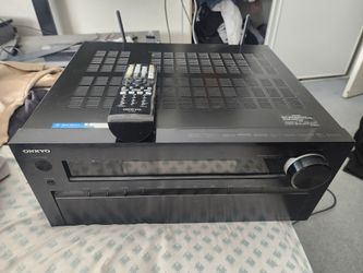 Onkyo NR828 7.2 Channel THX Wi-Fi Receiver 