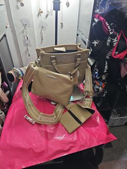 Steve Madden Crossbody 