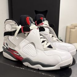 Jordan 8 Bugs Bunny