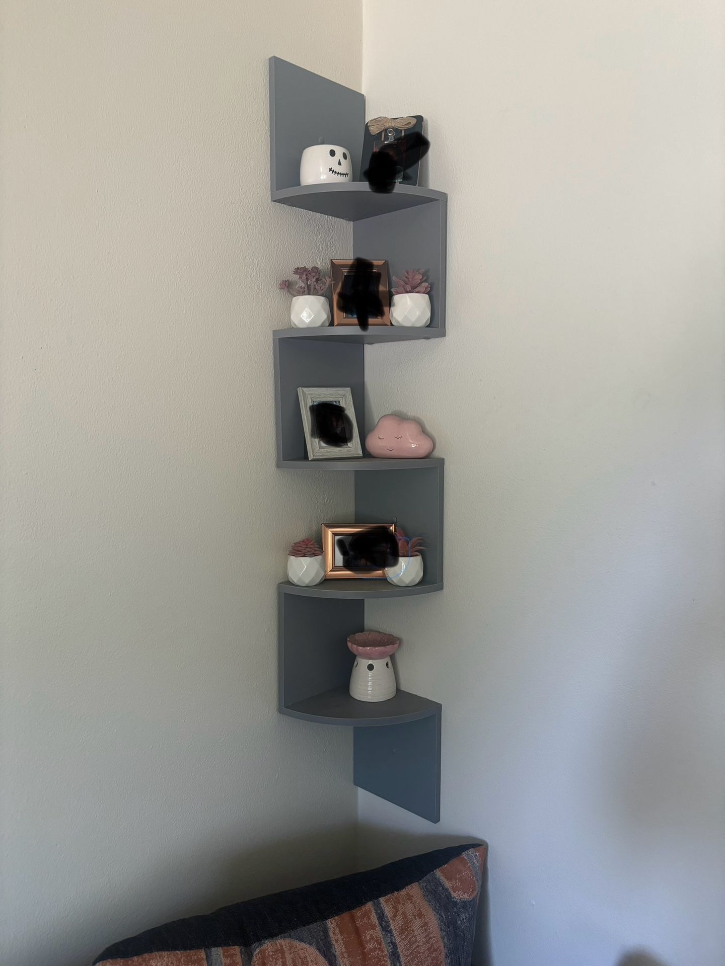 Corner Shelf