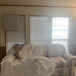 couch And Loveseat Excellent Condition, No Rips Or Tears