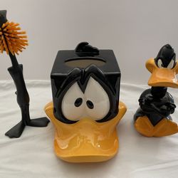 Daffy Duck Bathroom Set
