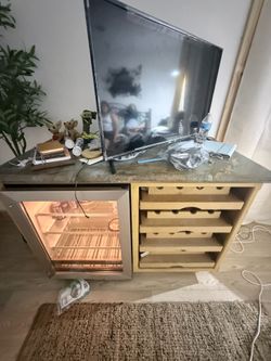 Marble wine cabinet with refrigerator