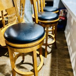 Free Bar Stools