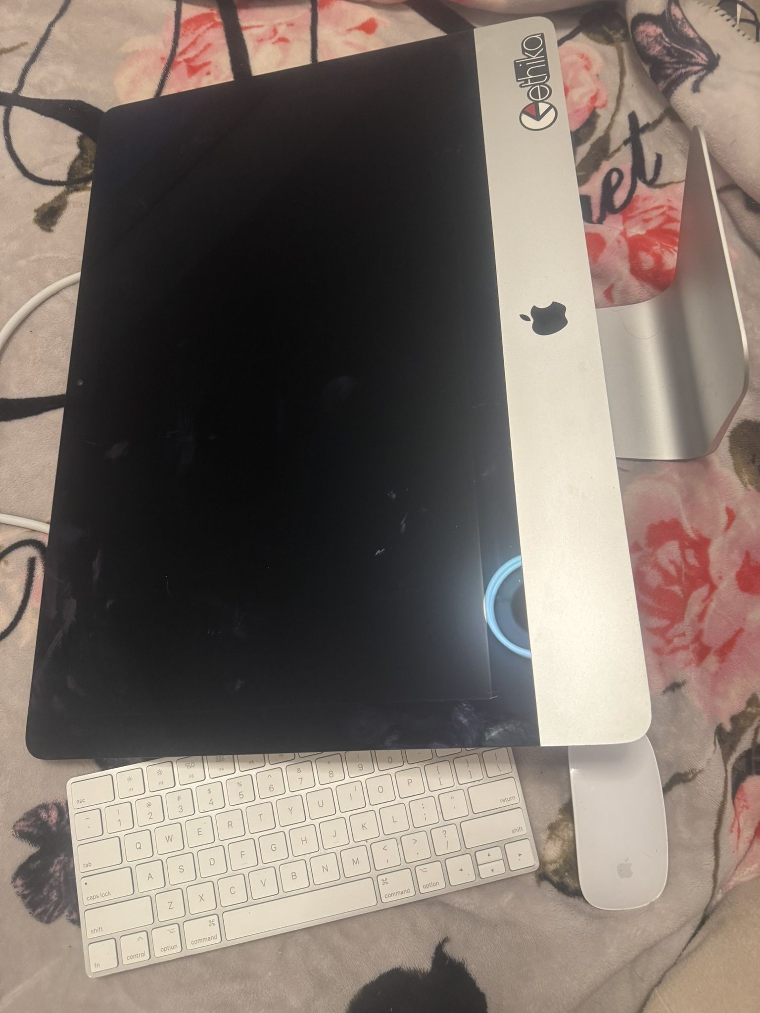 Apple iMac26 Inch 8gb Silver