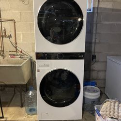 LG Stackable Washer And Dryer 