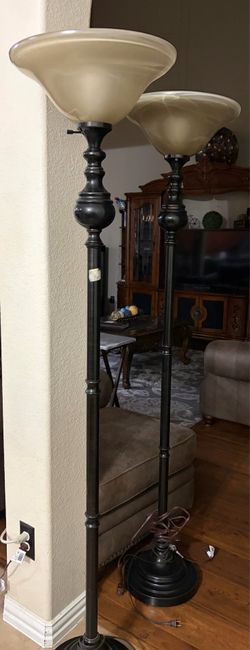 Floor lamps
