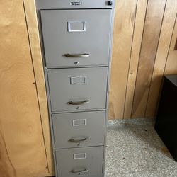 File cabinet 