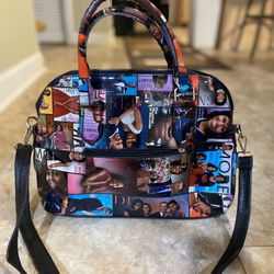 Michelle Obama Glossy Magazine Zippered Closure Handbag With Shoulder Strap. 