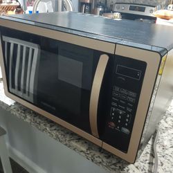 Microwave Like New