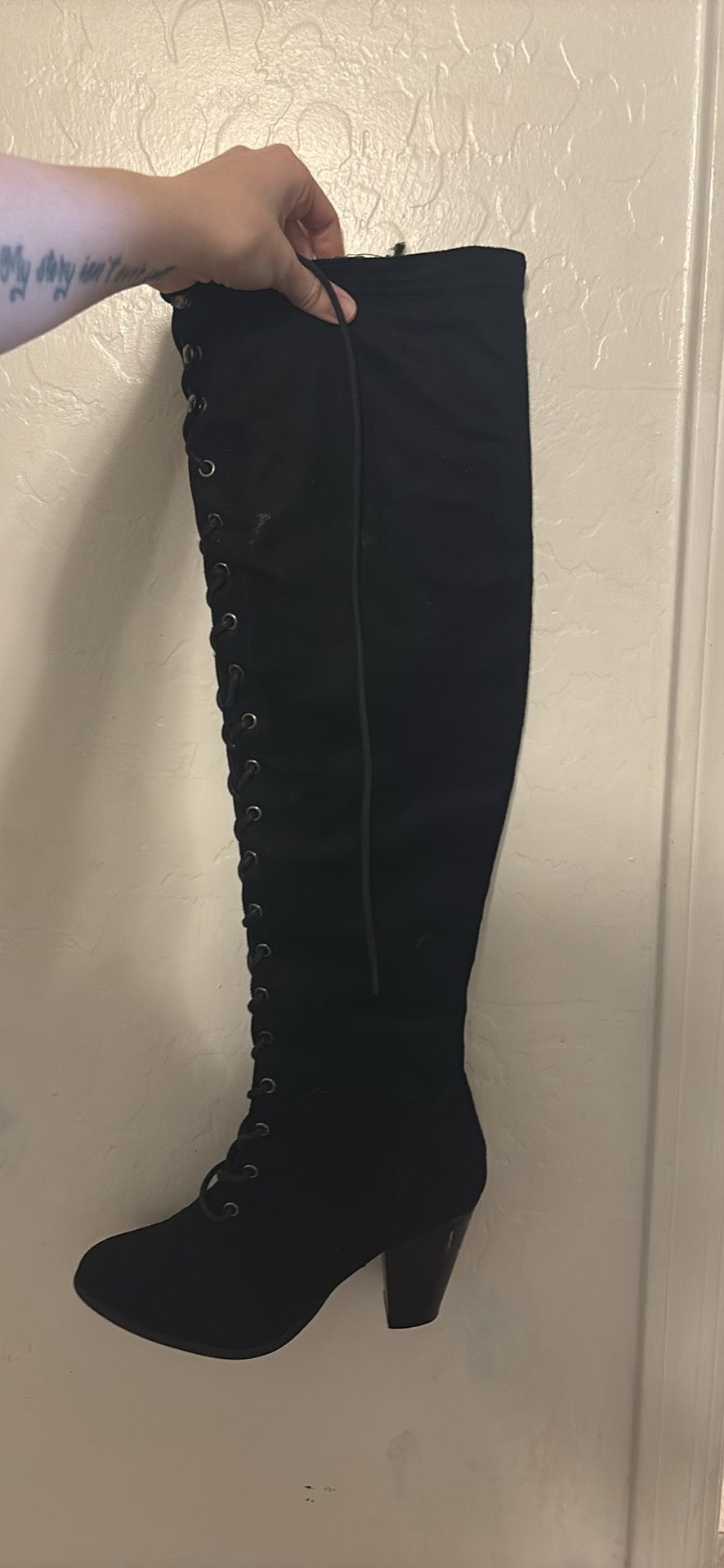 Size 9 Black Thigh high Boots