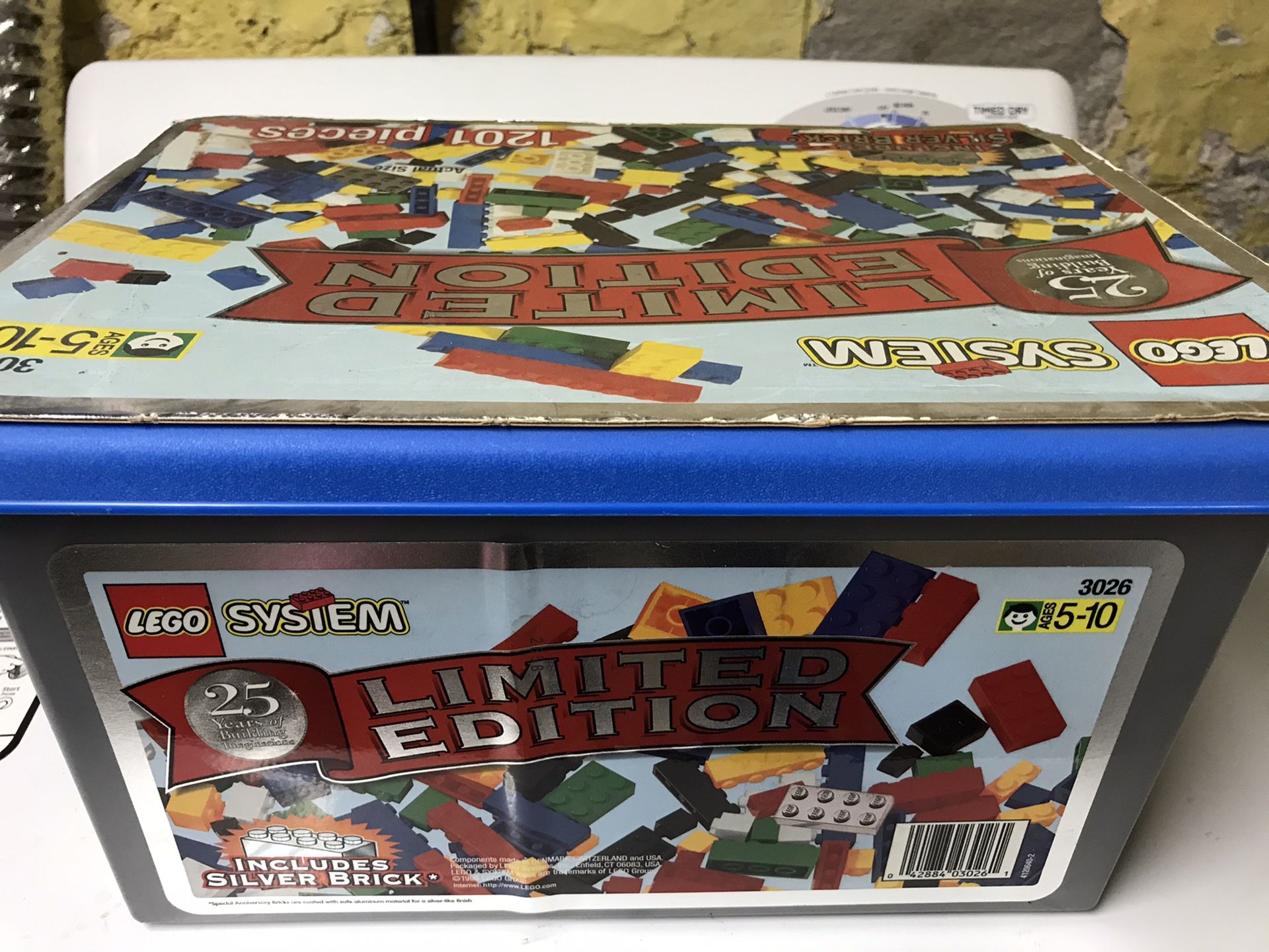 LEGO 25TH anniversary LIMITED EDITION 1201 PIECE SET