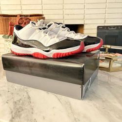 Jordan Air Jordan 11 Retro Low Concord-Bred AV2187-160