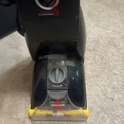 Bissell Advance Proheat Carpet Cleaner