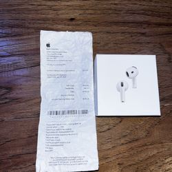 AirPods 4