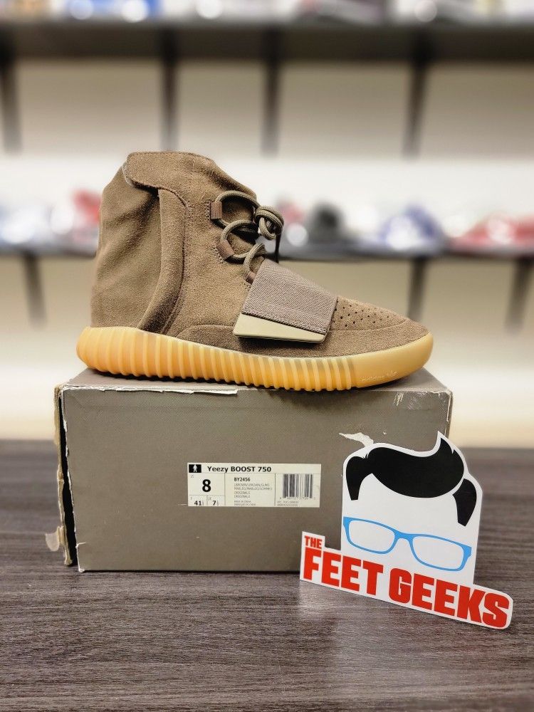 Yeezy 750 Chocolate Lighly Used