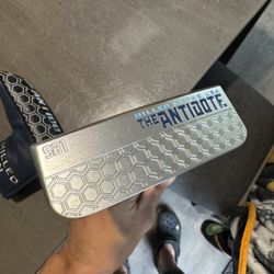 Bettinardi Antidote SB1 35” 