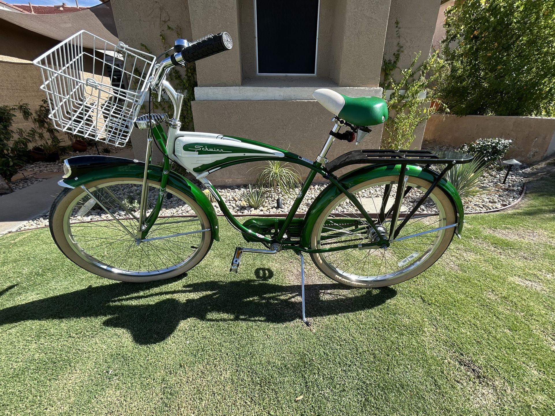 Schwinn Classic Deluxe 7