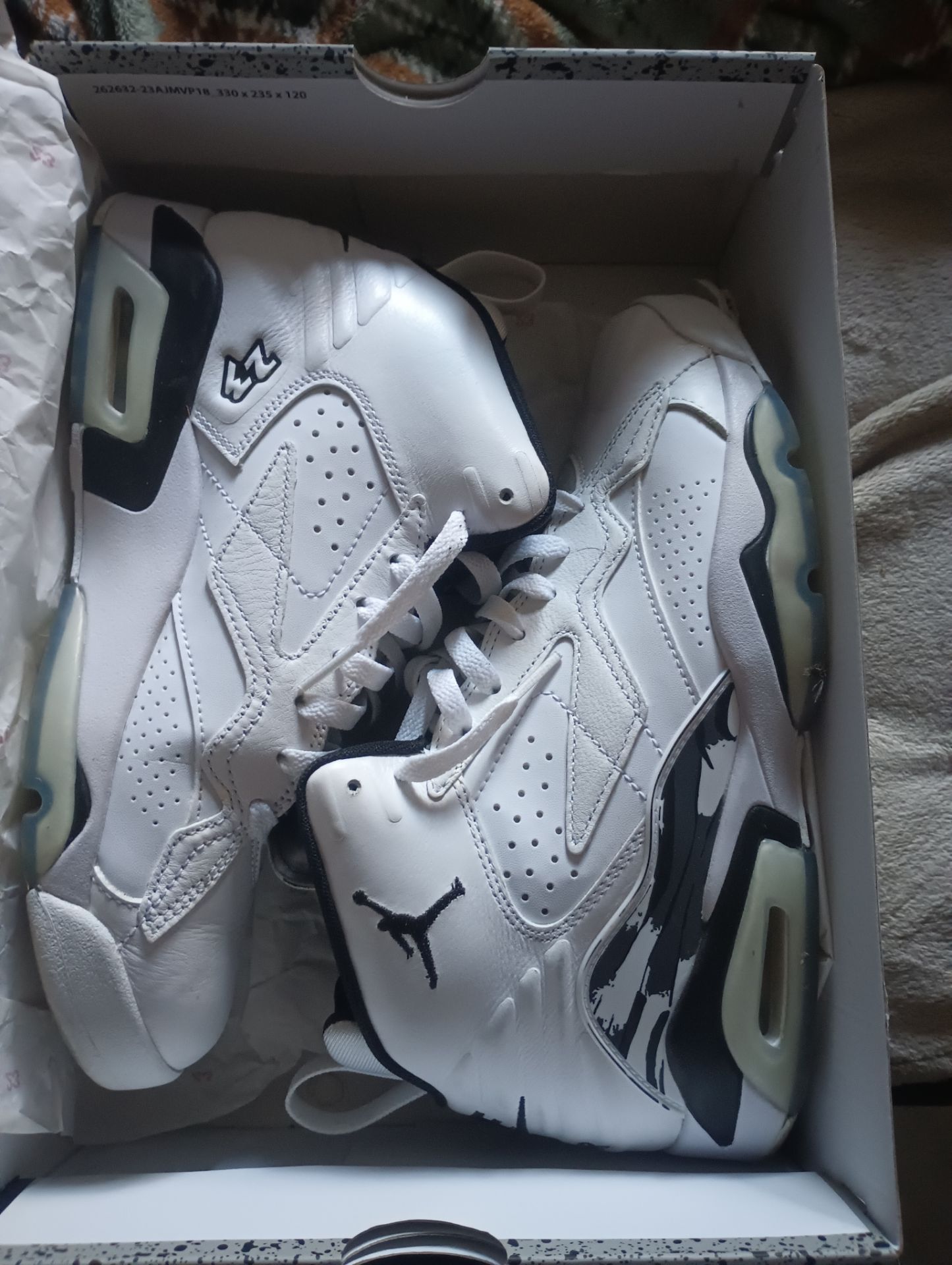 8.5 jordans