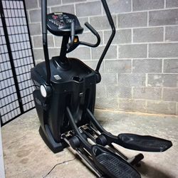 Octane Fitness #Q35E Eliptical Machine