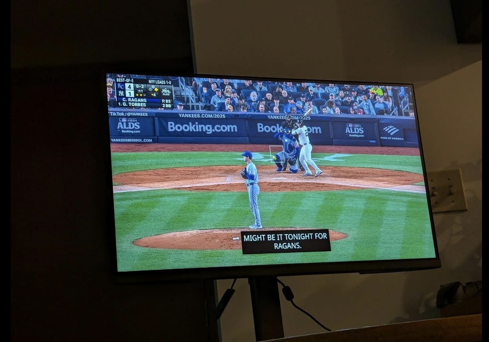 Amazon basic monitor 24 inch 100hz 1080p.