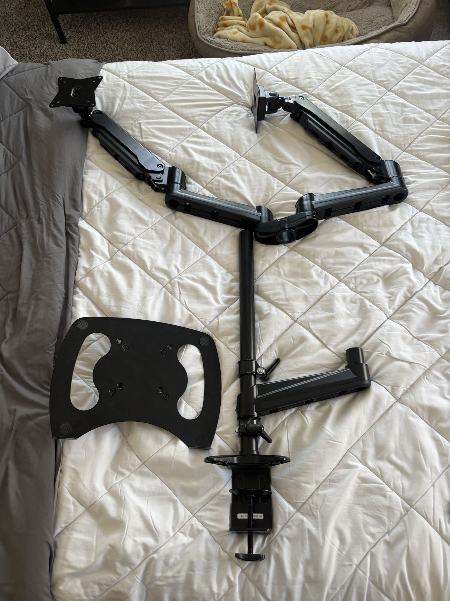 Dual Monitor With Laptop Stand