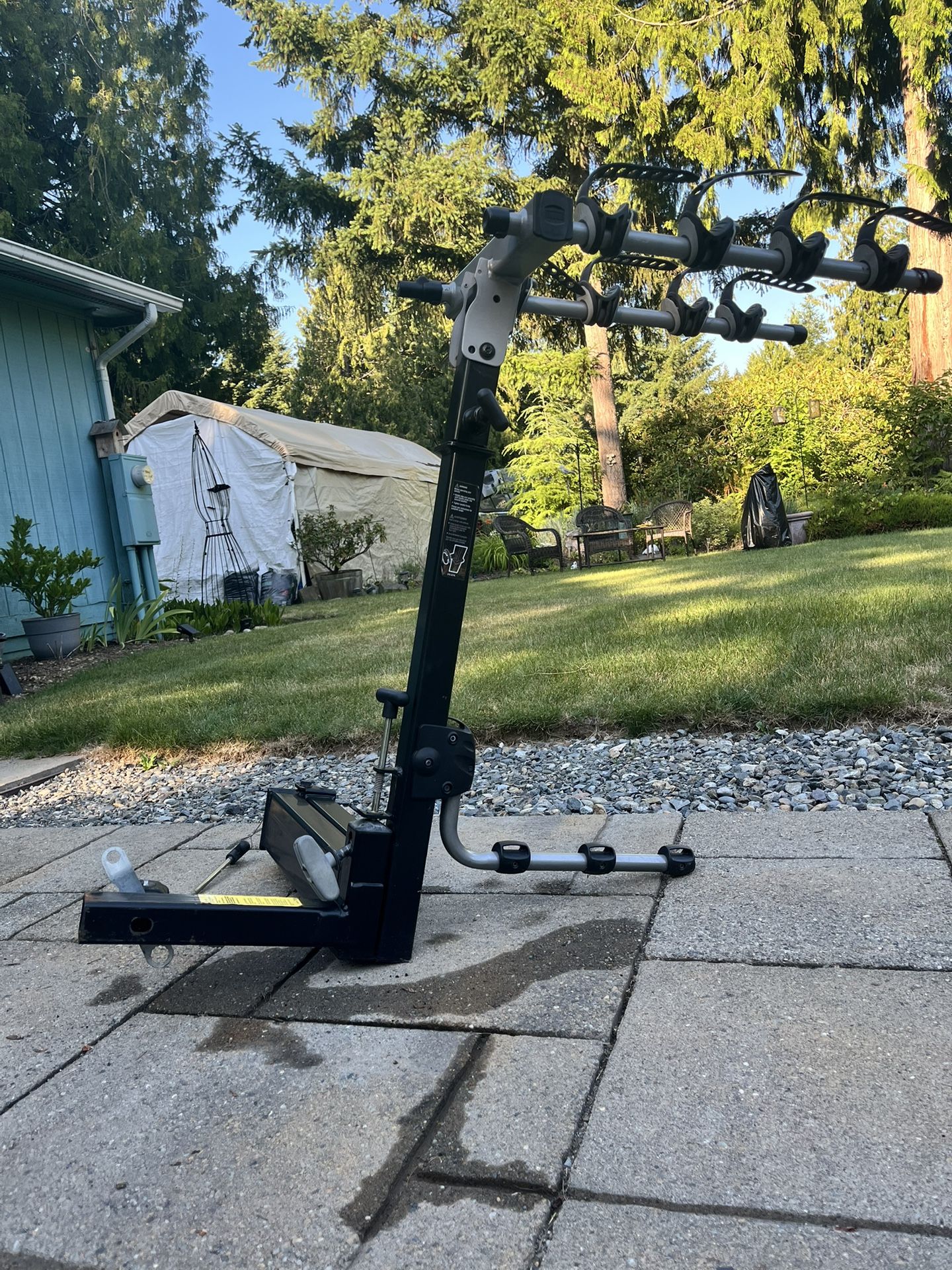 Thule 4-Bike Swing Away Hitch Mount Bike Rack