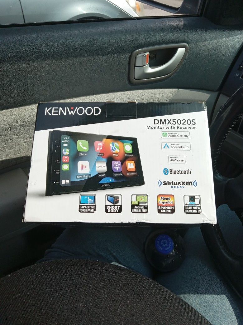 Kenwood Monitor And Receiver
