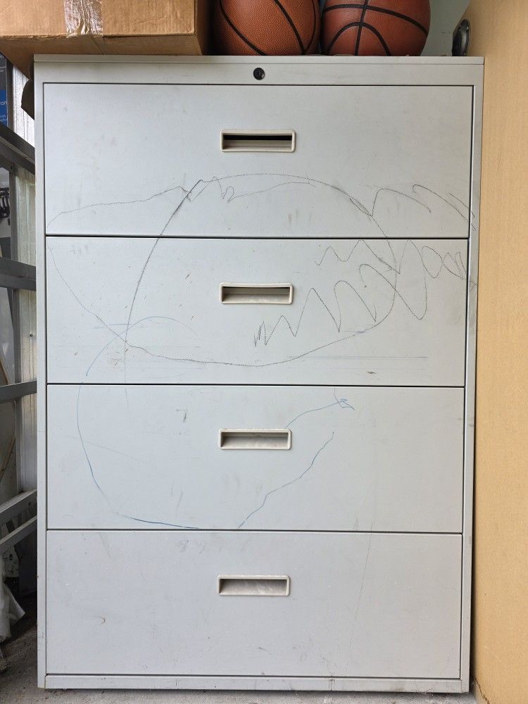 Free... Free... File Cabinet
