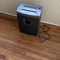 Fellowes Paper Shreader