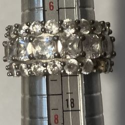 Vintage Sterling Silver Ring Fat Style Sparkly Stones Size 6 1/2