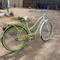 Huffy 26” Panama Jack Bike 