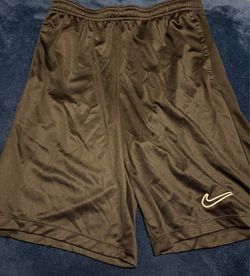Nike men’s basketball shorts