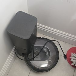 iRobot Roomba i7+ (7550) & iRobot Braava Jet M6 (6110)