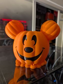 3D Printed Disney Halloween Soap Dispenser Holder