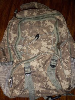 16" Digital Camo Backpack