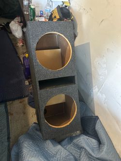 2 12s speaker box