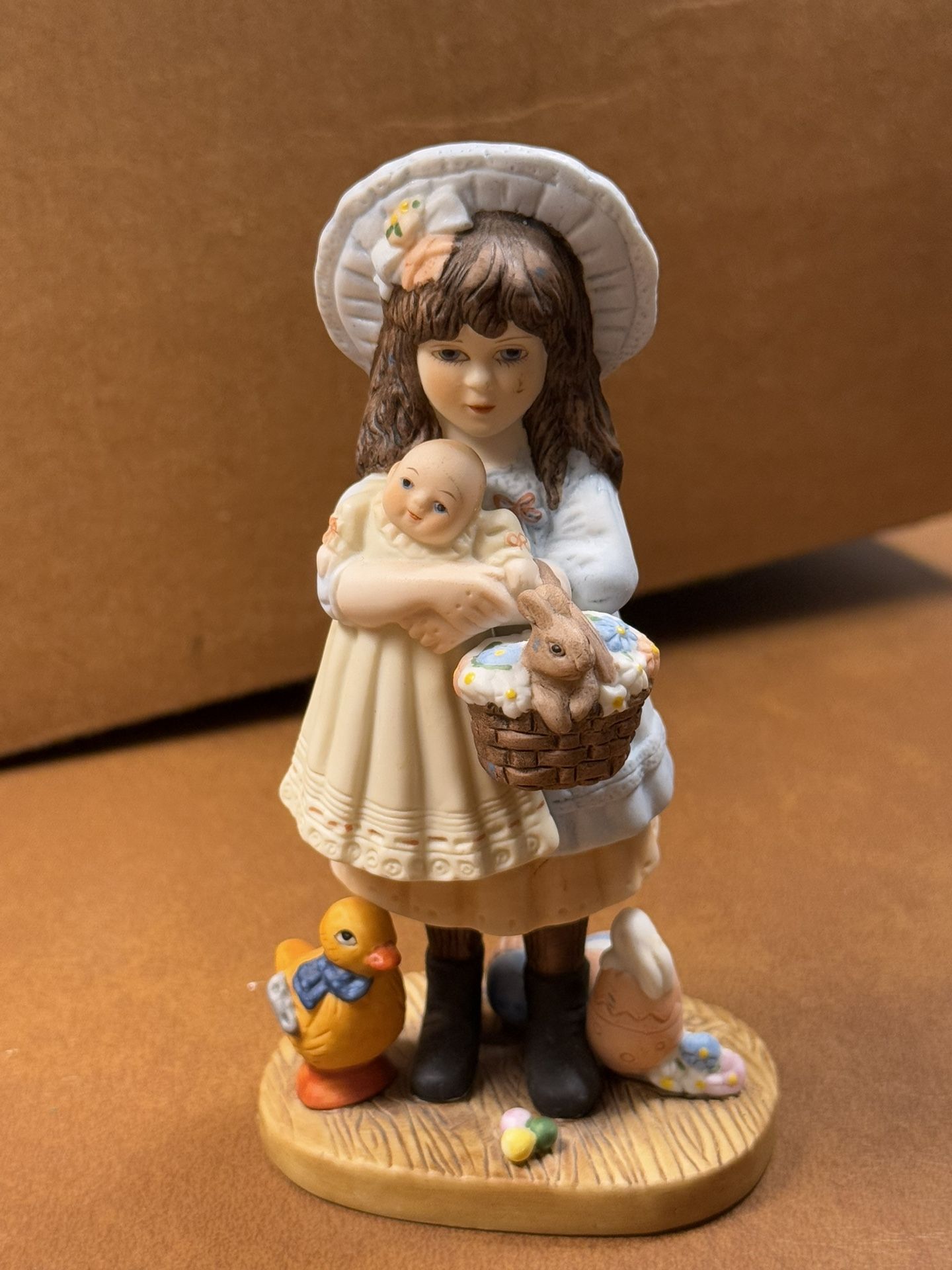 Jan Hagara “Victoria” Figurine Limited Edition