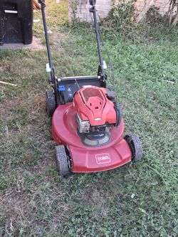 Toro self propelled lawn mower