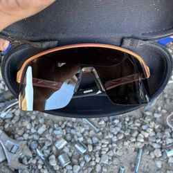 Oakleys 