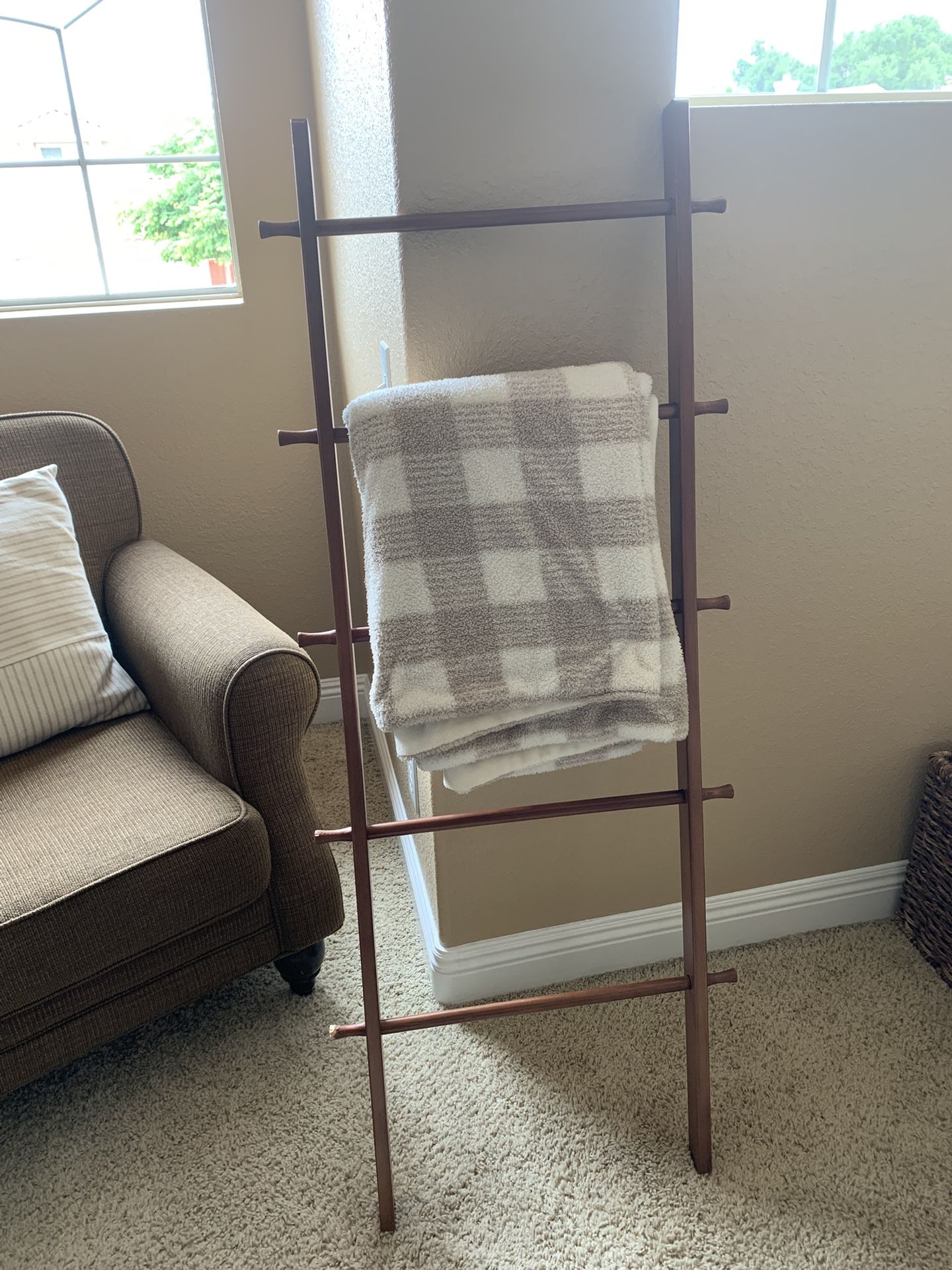 Blanket Rack