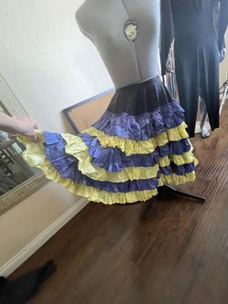 Yellow/blue ruffled skirt