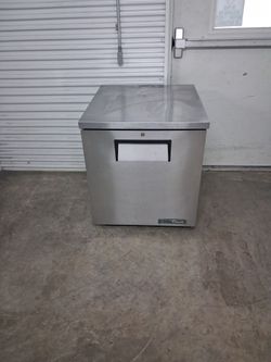 True Commercial Cooler Stainless Steel Undercounter Refrigerator Fridge
