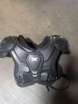 Xenith velocity youth small shoulder pads