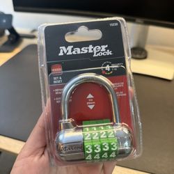 Brand New Master Lock 4-Dial Combination Padlock