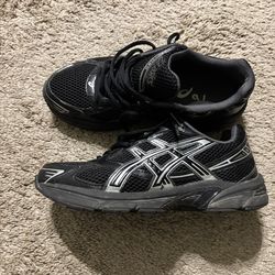 ASIC gel 1130 size 8