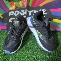 Brand New Toddler Boys Reebok Size 5