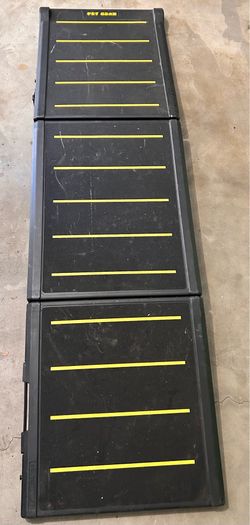 Pet Gear Tri Fold reflective dog ramp