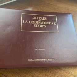 50 Years Of US Commemorative Stamps (Binder & 10 War Year Pages )