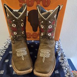 Soto Boots - Western boots size 2